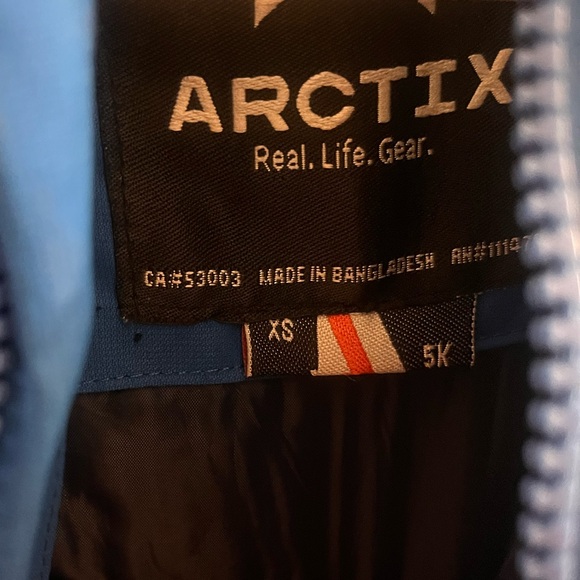 Winter jacket boys size 5 - Picture 3 of 4